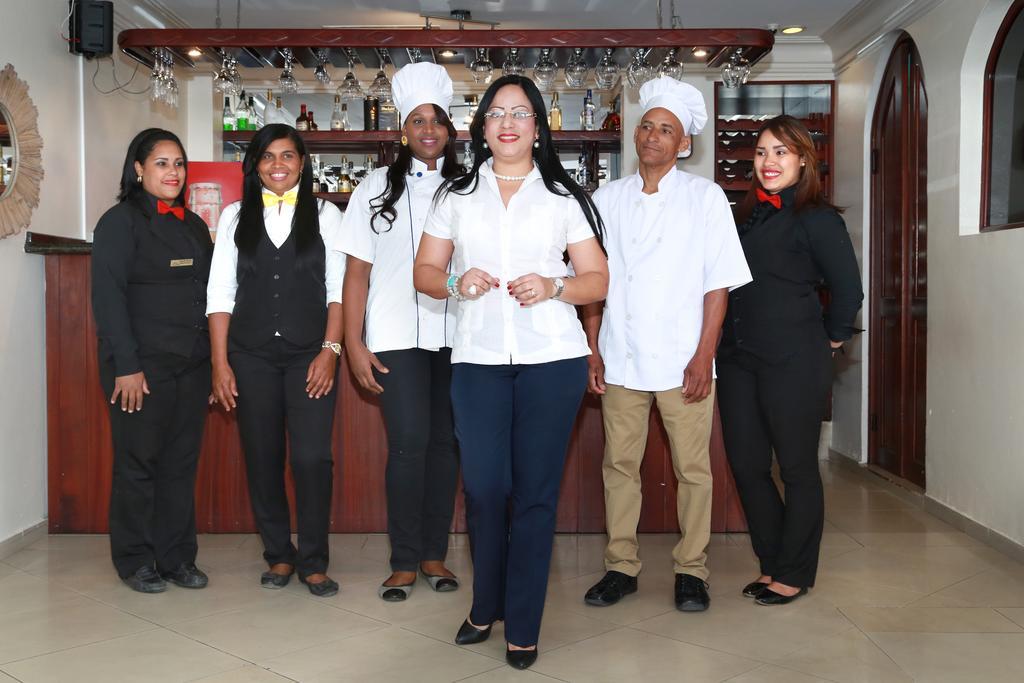 Hotel Los Jardines Santiago De Los Caballeros Εξωτερικό φωτογραφία