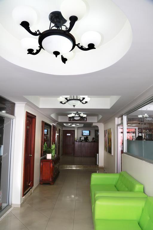 Hotel Los Jardines Santiago De Los Caballeros Εξωτερικό φωτογραφία