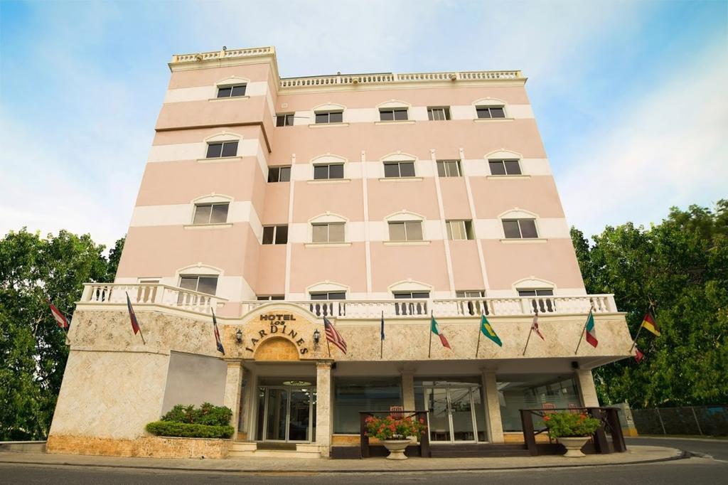 Hotel Los Jardines Santiago De Los Caballeros Εξωτερικό φωτογραφία