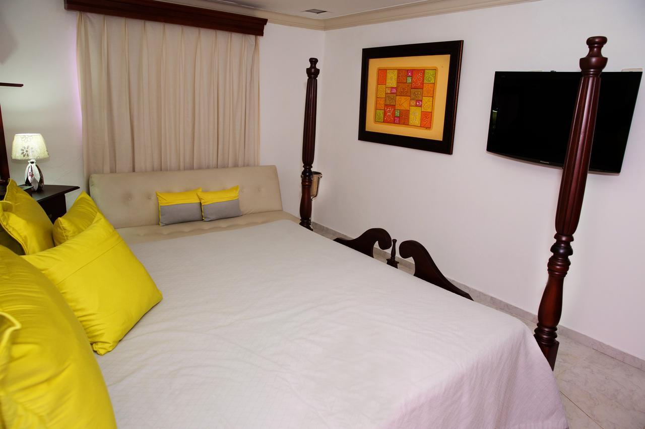 Hotel Los Jardines Santiago De Los Caballeros Εξωτερικό φωτογραφία